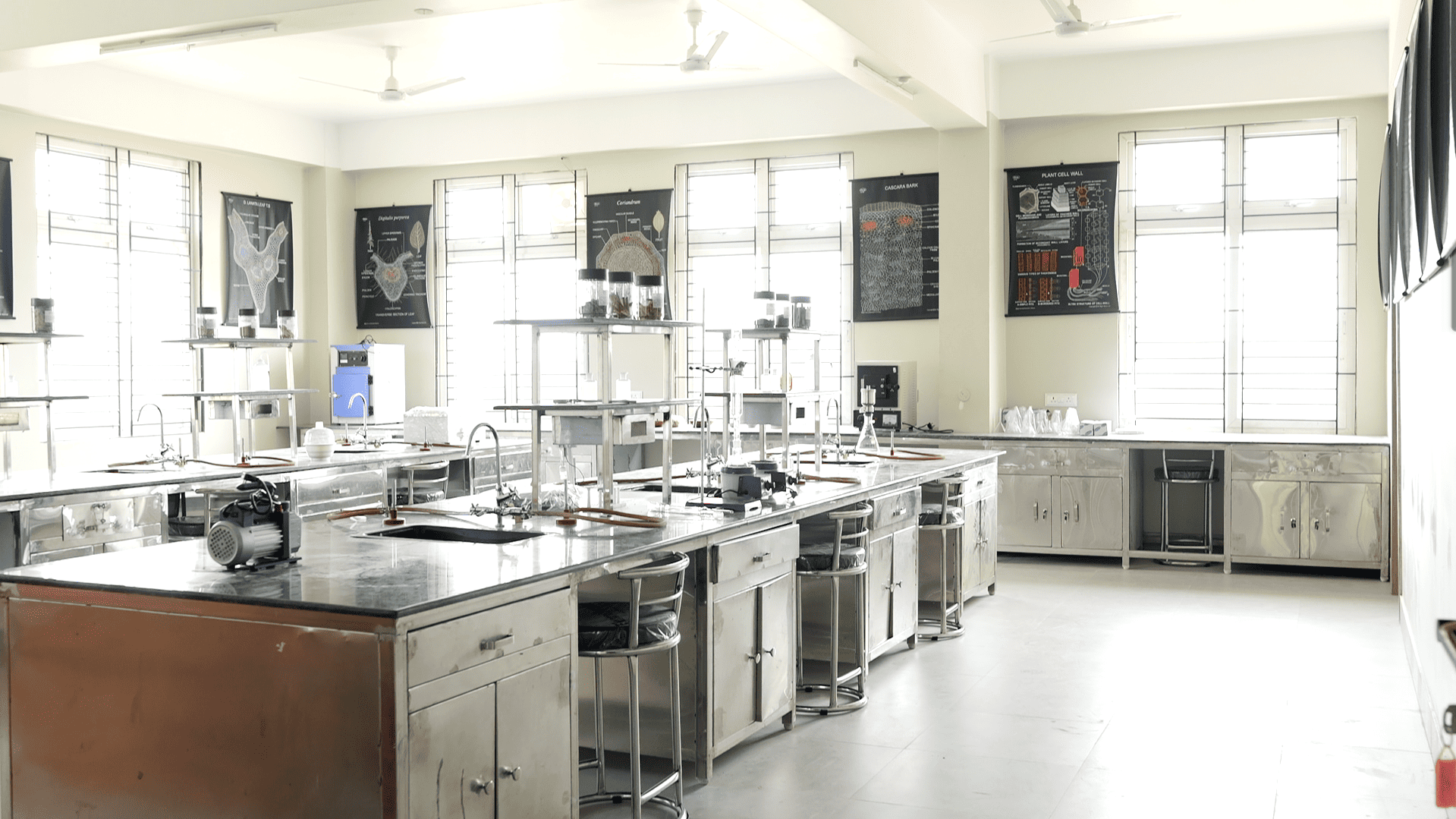 Pragjyotishpur University Guwahati Pharmaceutical chemistry lab photo 2